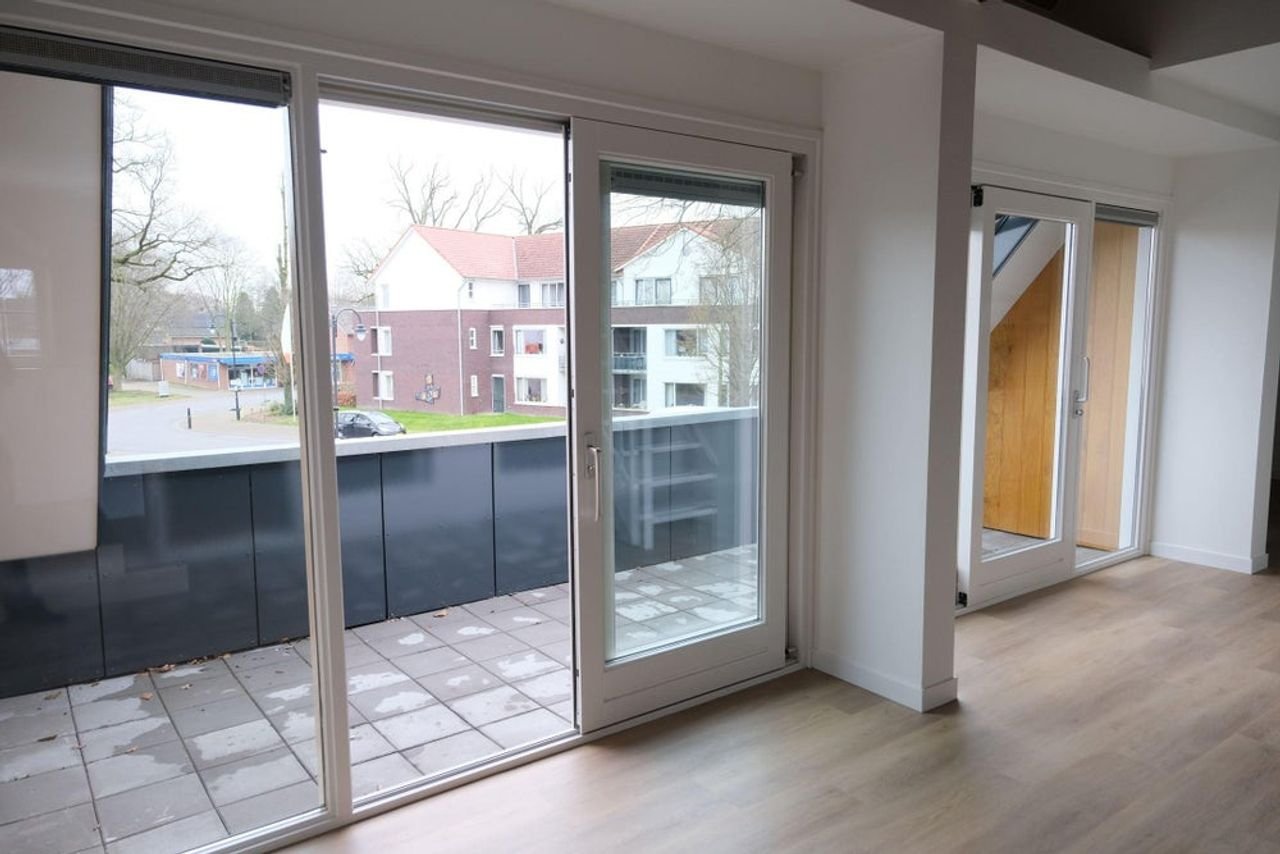 136 m² appartement in oud gemeentehuis Weerselo - Afbeelding 4