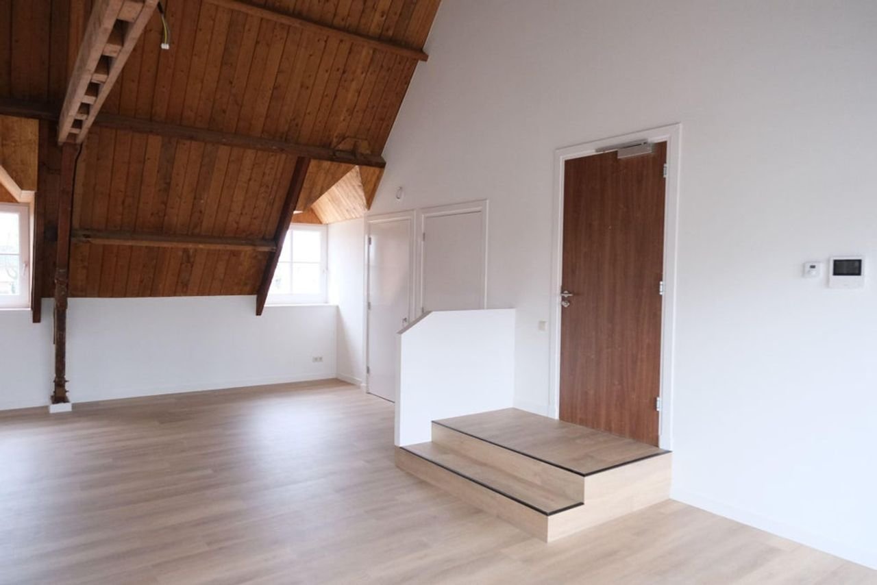 136 m² appartement in oud gemeentehuis Weerselo - Afbeelding 8