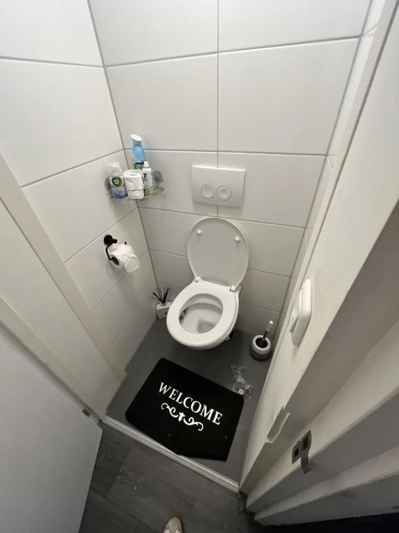 Eigen badkamer in semi-studio Roosendaal - Afbeelding 6