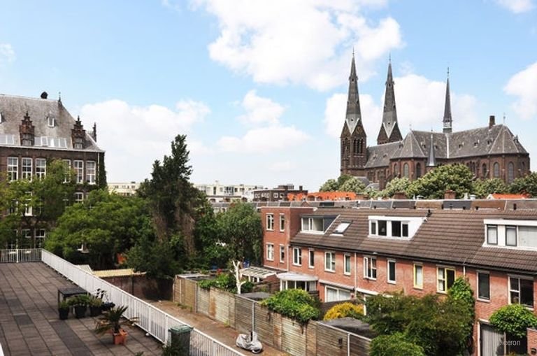 Gemeubileerd 95m² appartement in het Zeeheldenkwartier - Afbeelding 12