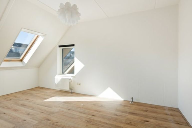 Familiehuis van 125 m² in Almere - Afbeelding 19