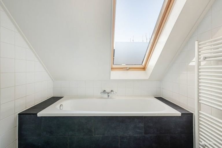 Familiehuis van 125 m² in Almere - Afbeelding 24