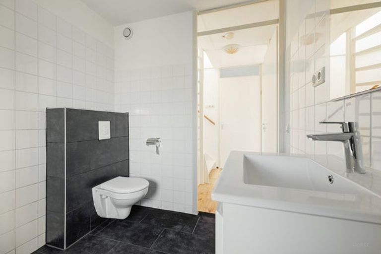 Familiehuis van 125 m² in Almere - Afbeelding 32