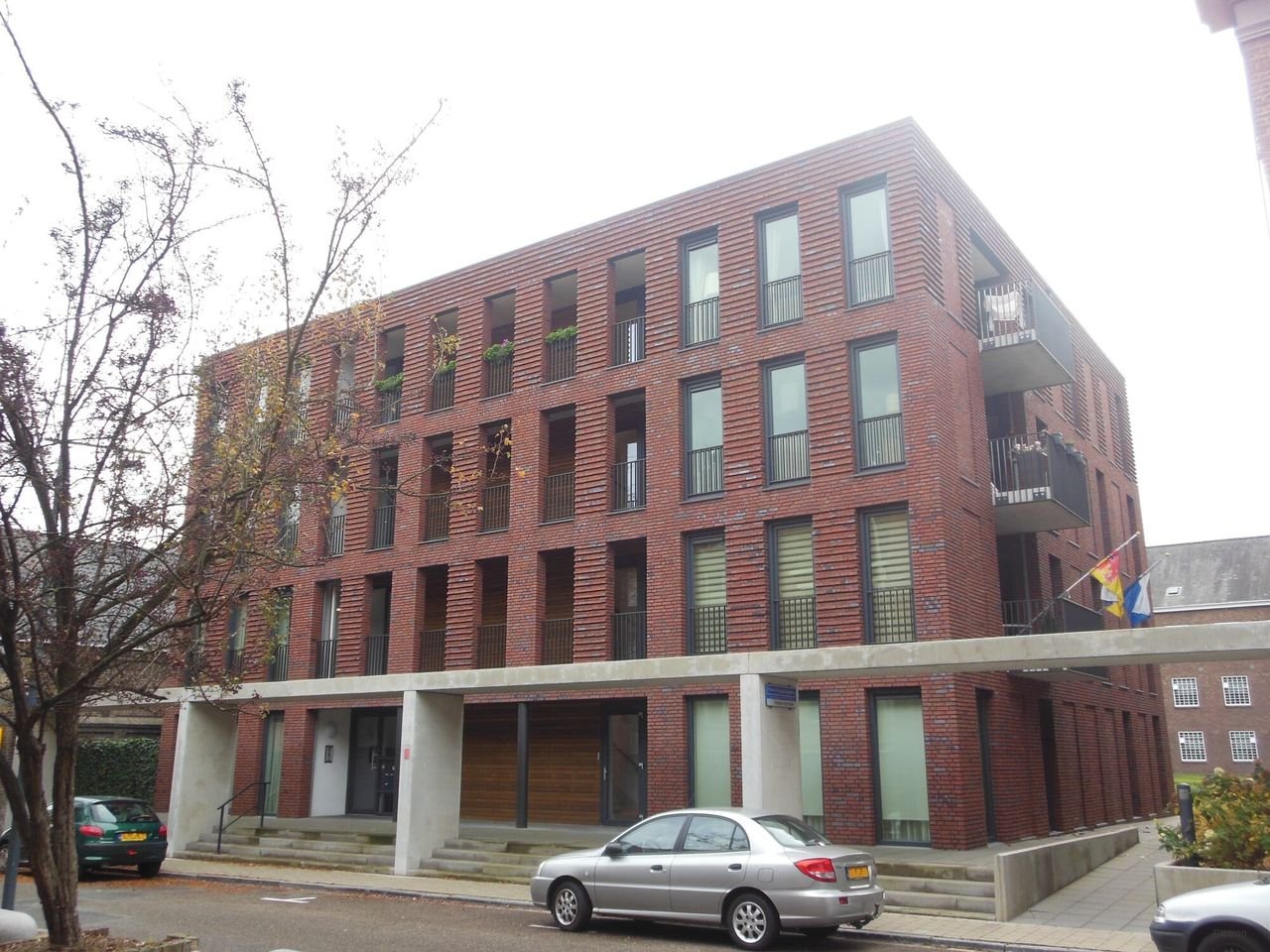 Energy-efficient 65+ apartment with elevator in Roermond - Image 1