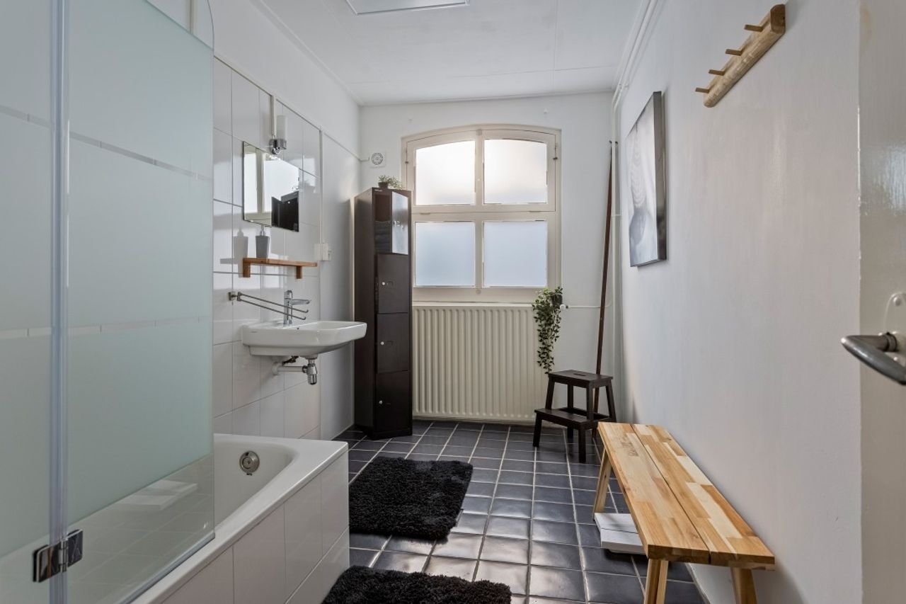 Monumental building of 203m² in Tilburg - Image 19