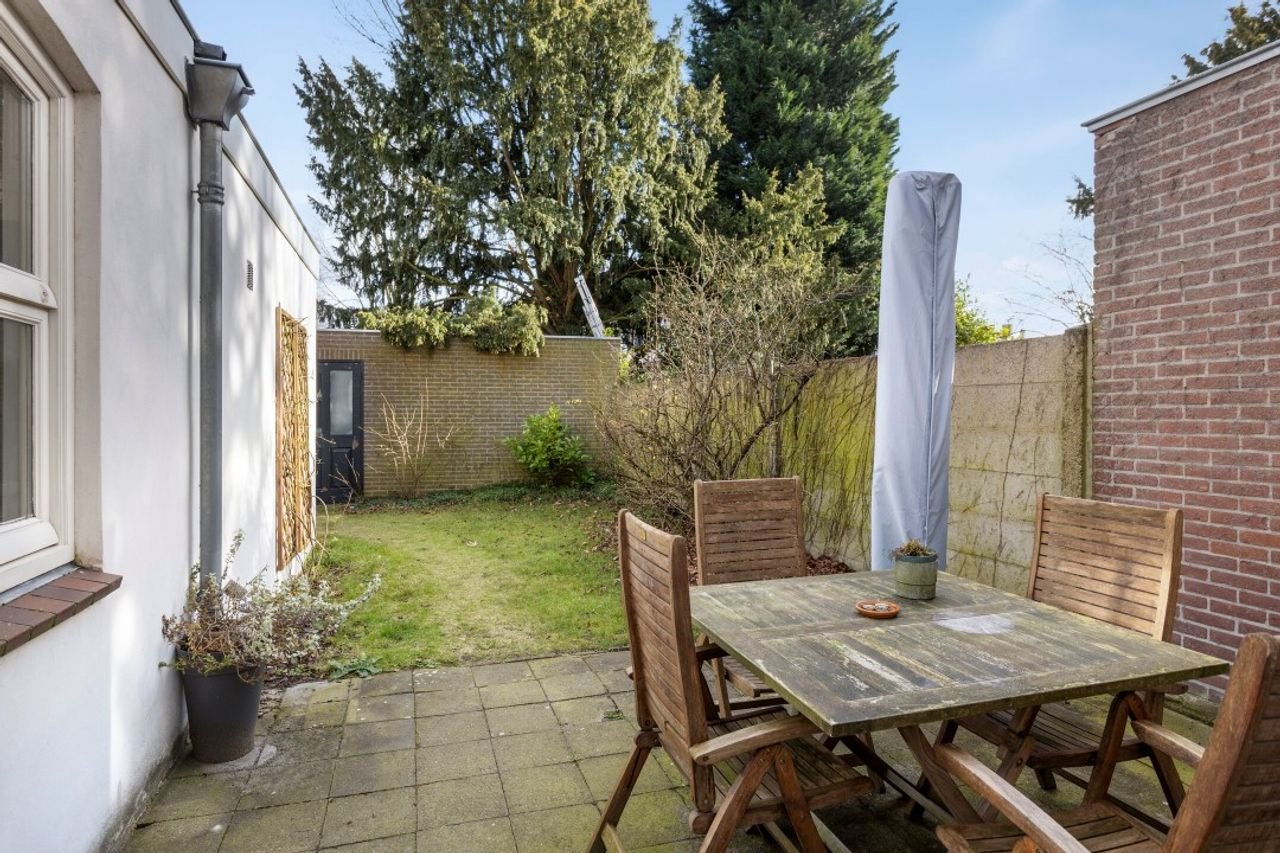 Monumental building of 203m² in Tilburg - Image 38