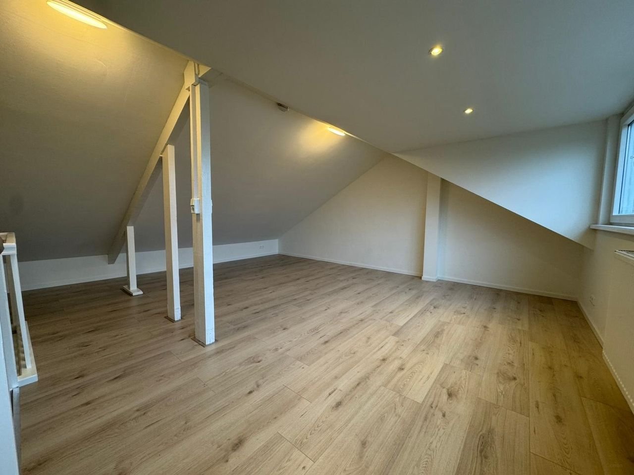 Renovated student rooms with garden in Paddepoel - Image 6