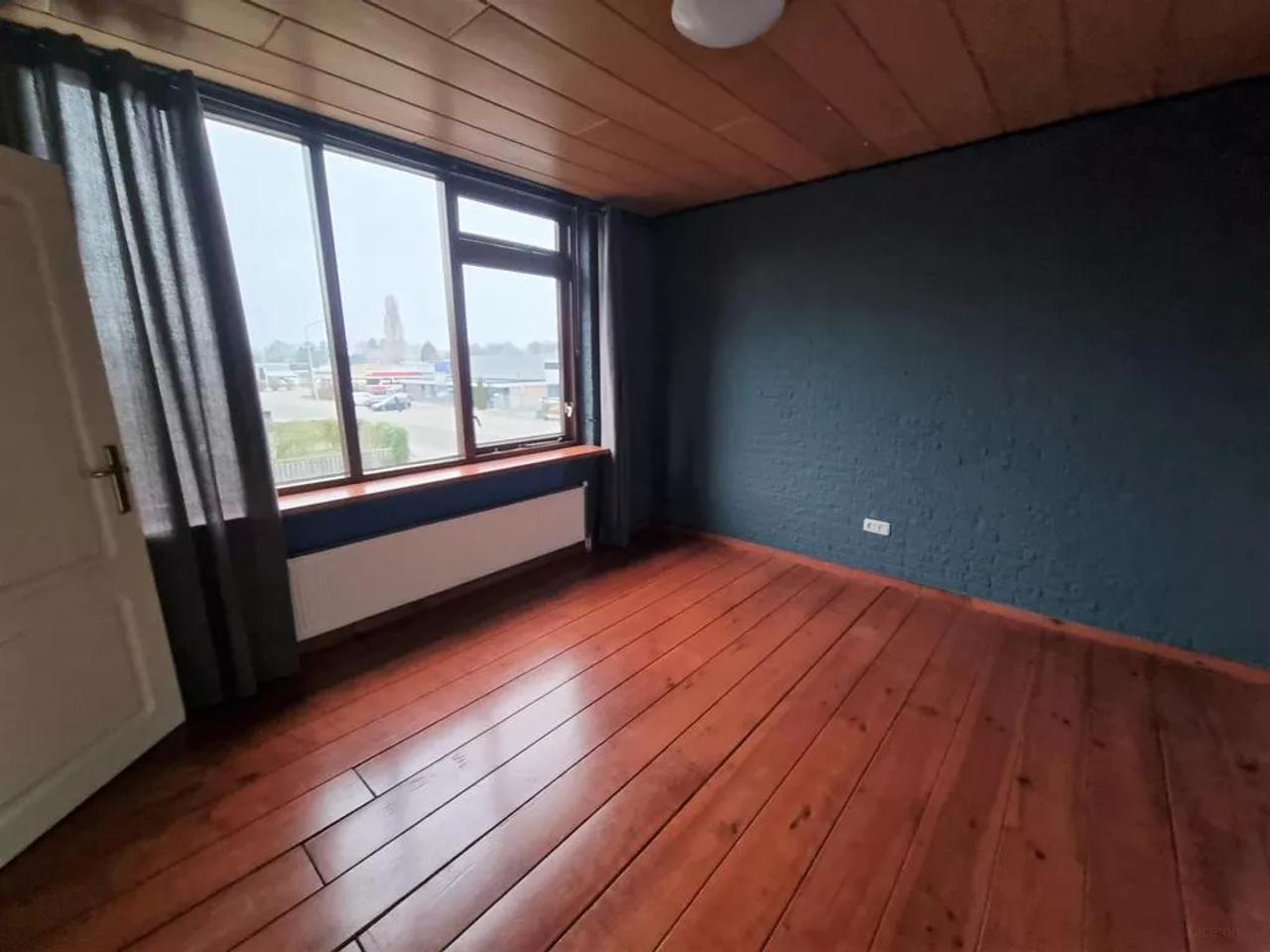 Bovenwoning met dakterras in Emmen - Afbeelding 14