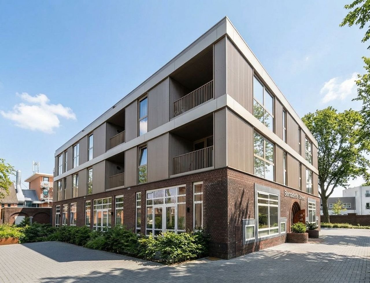 Energy-efficient apartment (2023) with private parking space - Image 1