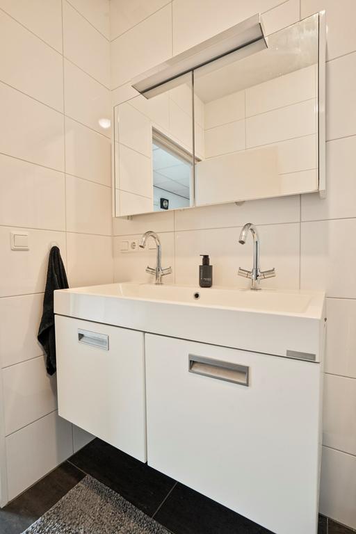 110m² apartment with 3 bedrooms and large terrace in Hoensbroek - Image 18