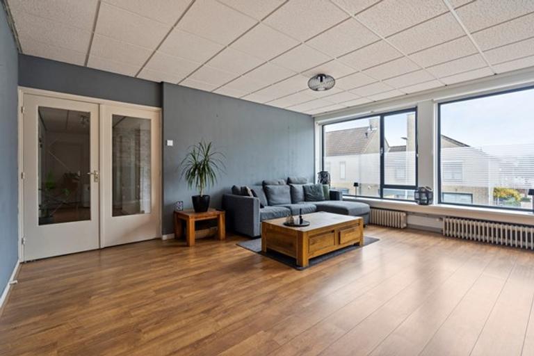 110m² apartment with 3 bedrooms and large terrace in Hoensbroek - Image 6