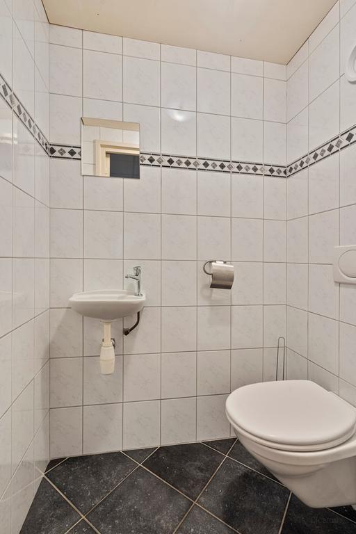 110m² apartment with 3 bedrooms and large terrace in Hoensbroek - Image 17
