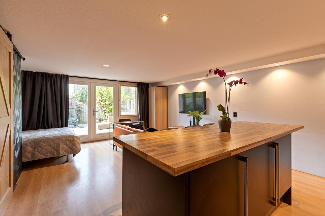 Studio met tuin in Amsterdam Nieuw-West - Afbeelding 2