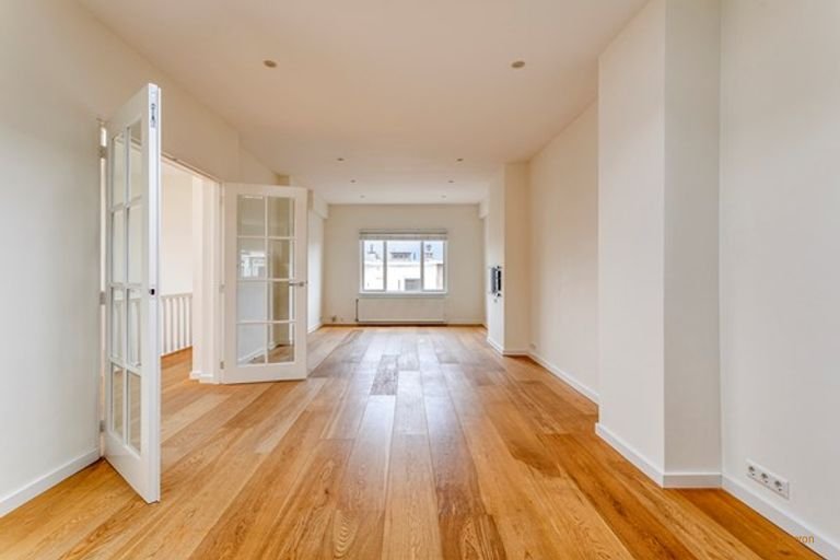 Bovenwoning van 160 m² met 5 slaapkamers in Waalsdorp - Afbeelding 1