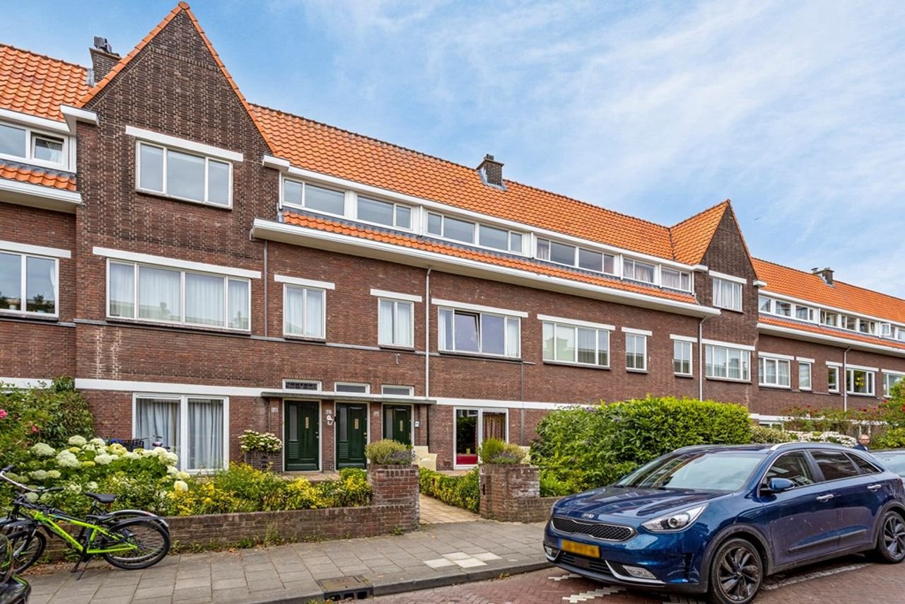 Bovenwoning van 160 m² met 5 slaapkamers in Waalsdorp - Afbeelding 2