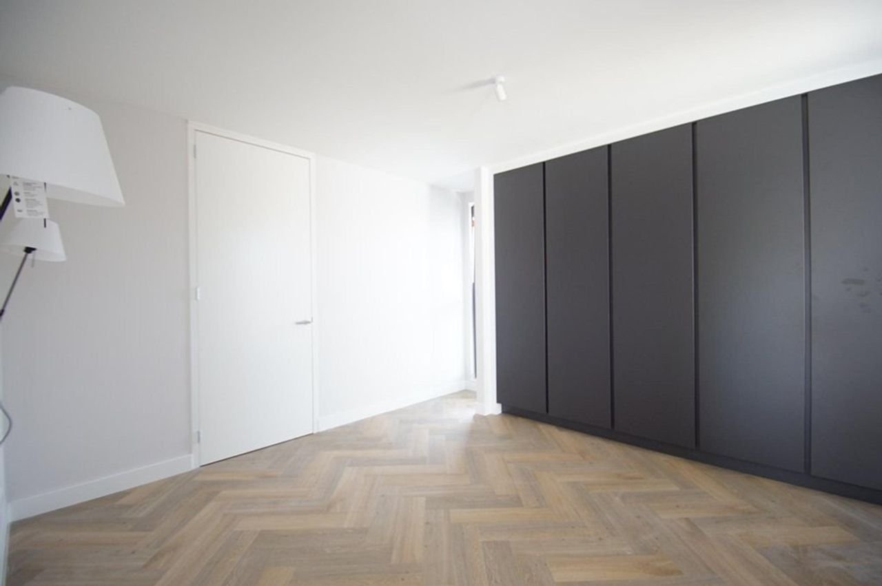 Villa van 207 m² met eigen aanlegsteiger in Oegstgeest - Afbeelding 16