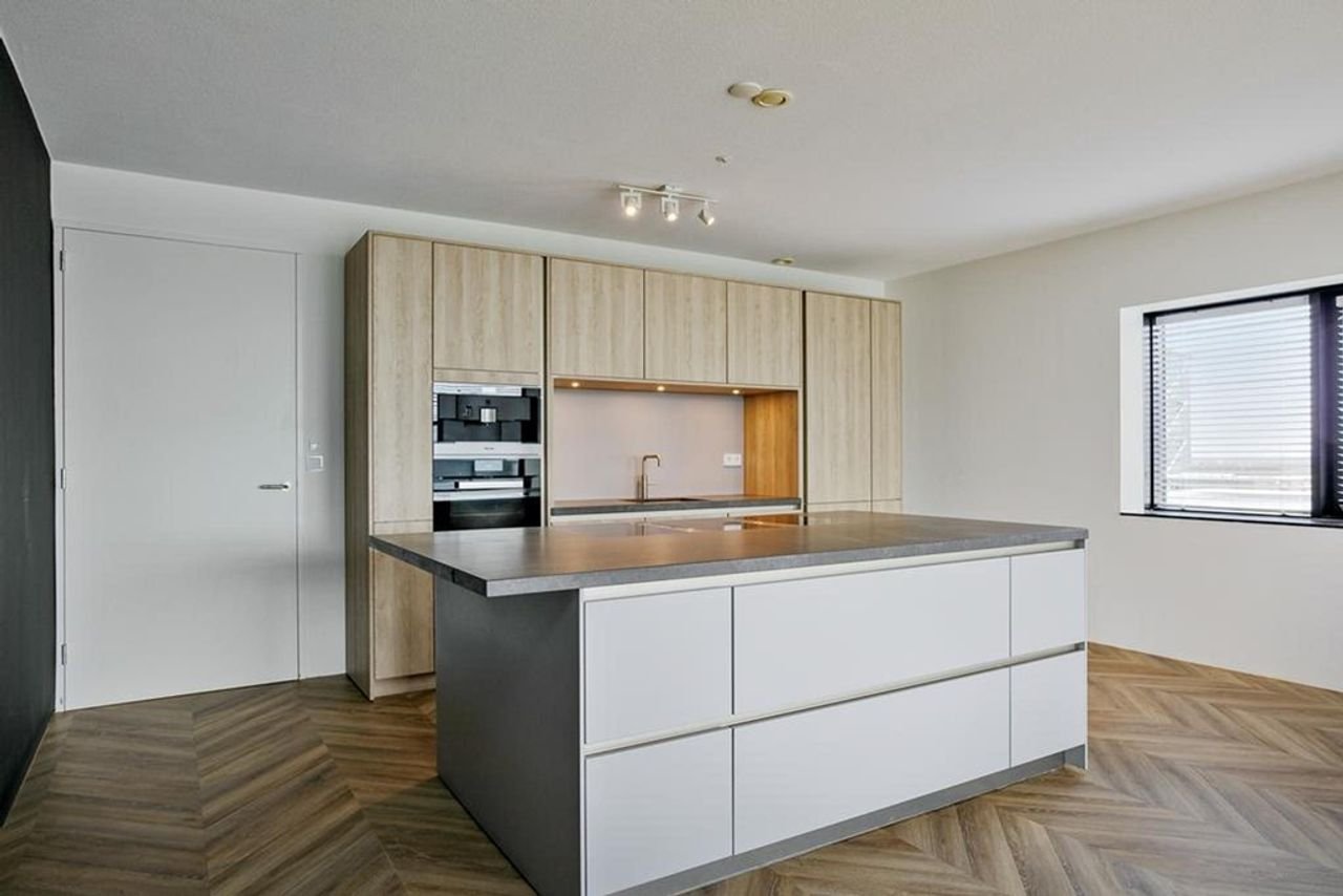 Gemeubileerd appartement op de 12e verdieping in Den Haag - Afbeelding 12