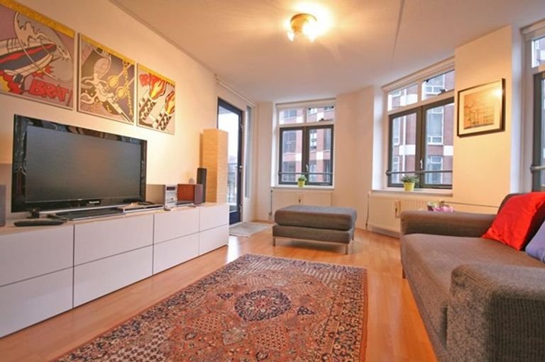 Gemeubileerd 76m² appartement in centrum Den Haag - Afbeelding 1