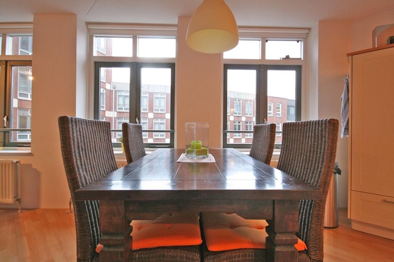 Gemeubileerd 76m² appartement in centrum Den Haag - Afbeelding 4