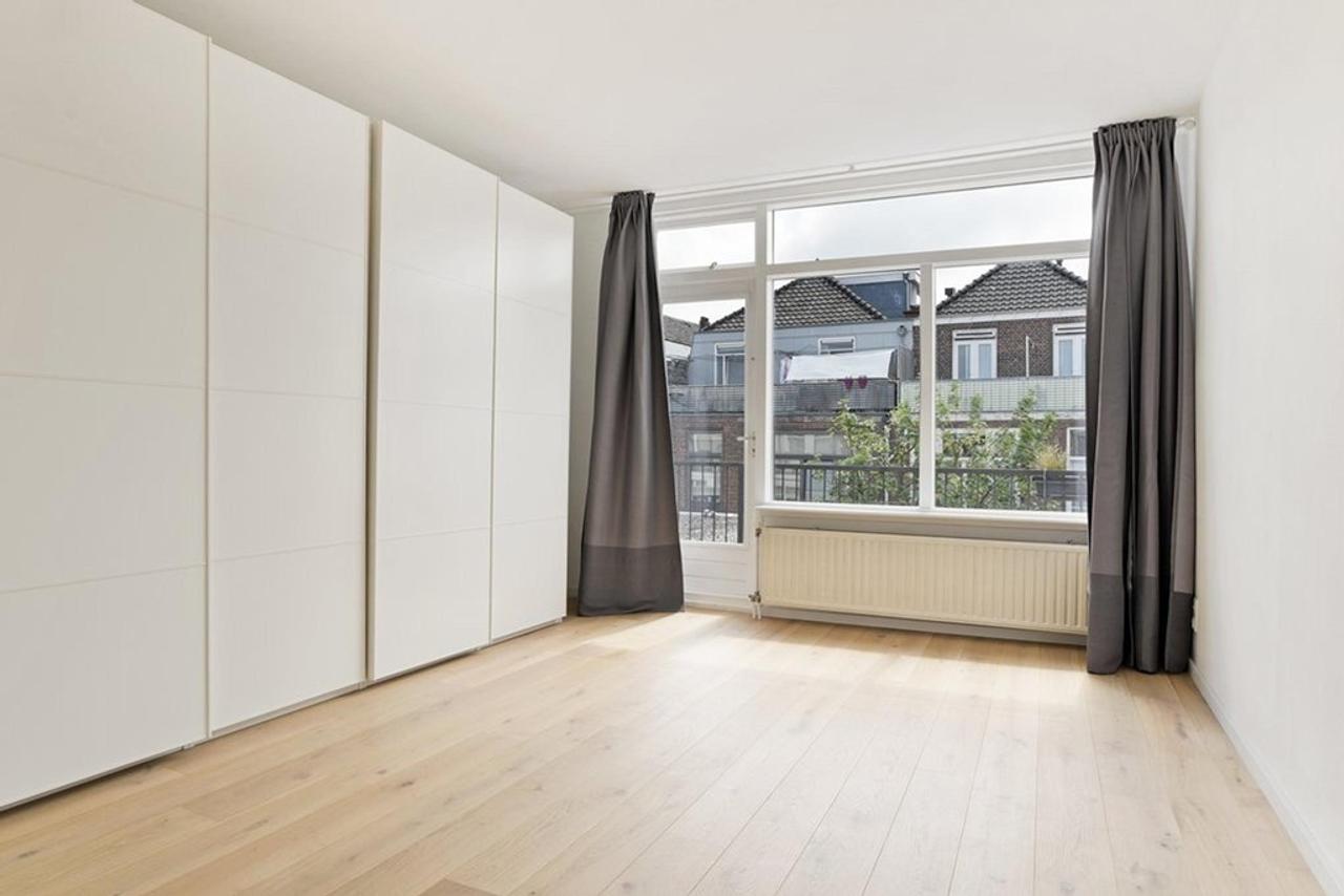 145 m2 wonen met 3 balkons in Den Haag - Afbeelding 12