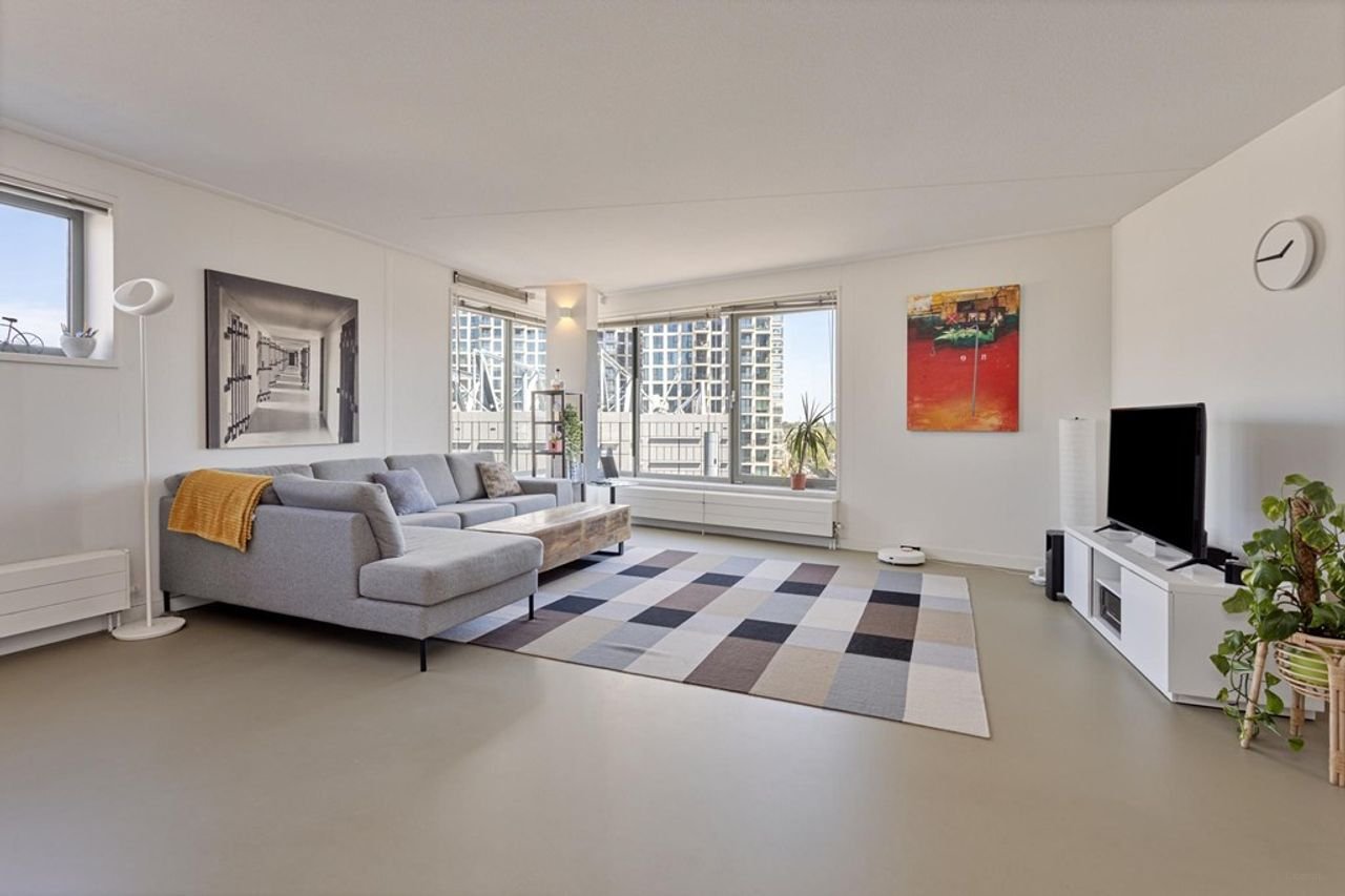 Gemeubileerd 3-kamer appartement naast Den Haag Centraal - Afbeelding 12