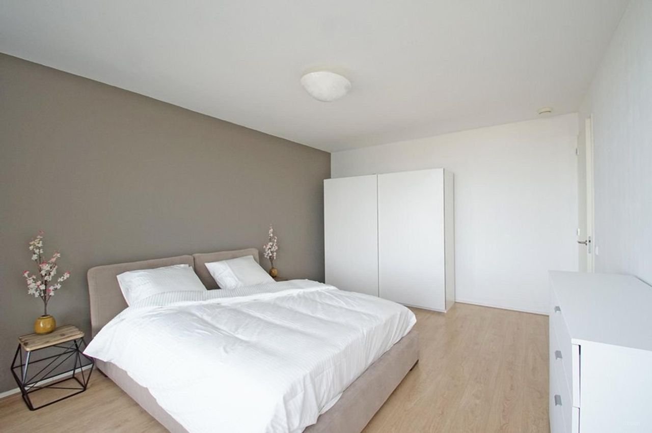 Gemeubileerd appartement op de 19e verdieping - Afbeelding 13