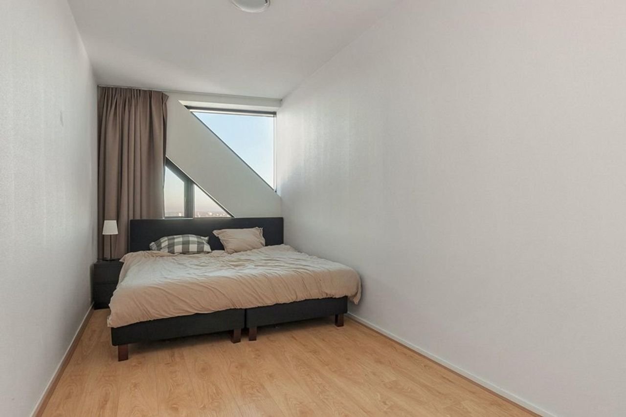 Gemeubileerd appartement op de 19e verdieping - Afbeelding 14