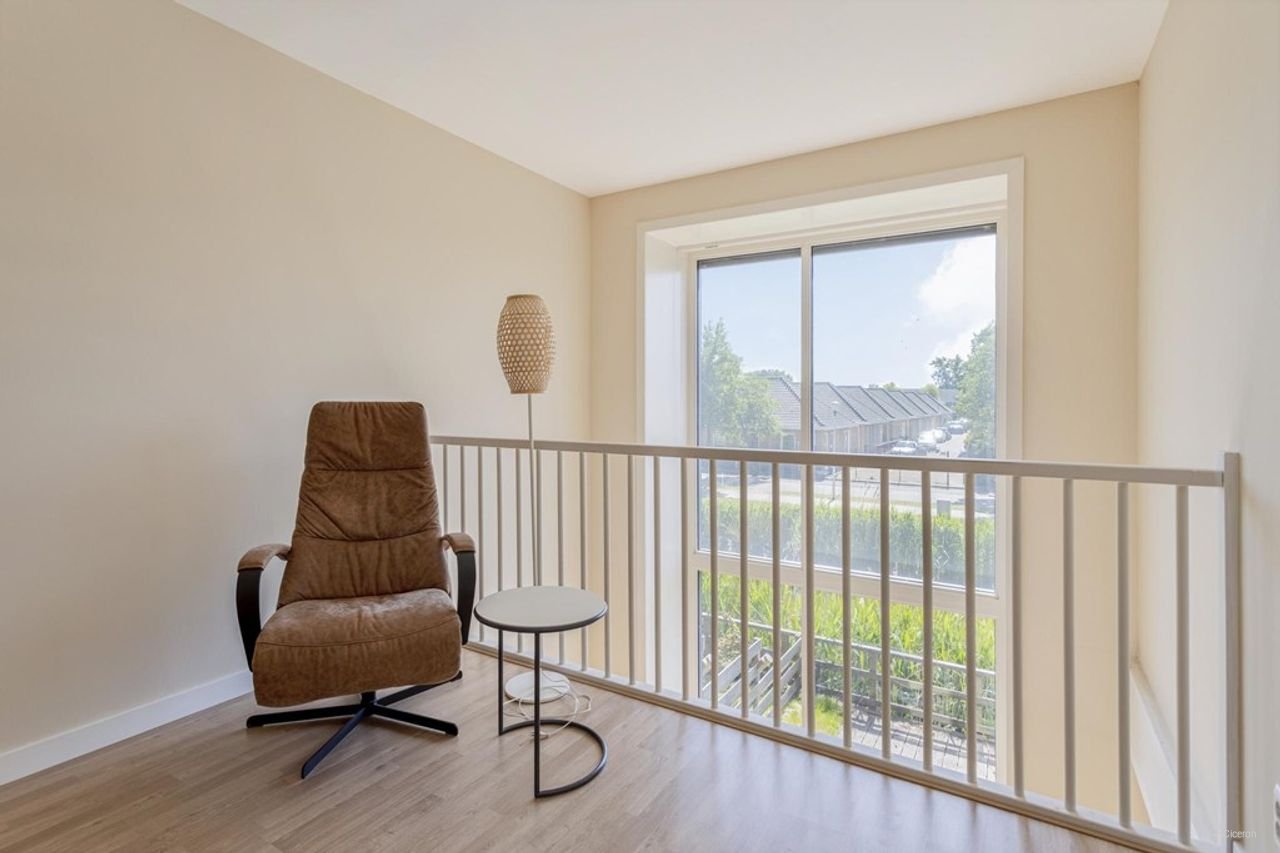 Hoekwoning van 188 m² aan het water - Afbeelding 4