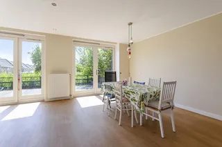 Hoekwoning van 188 m² aan het water