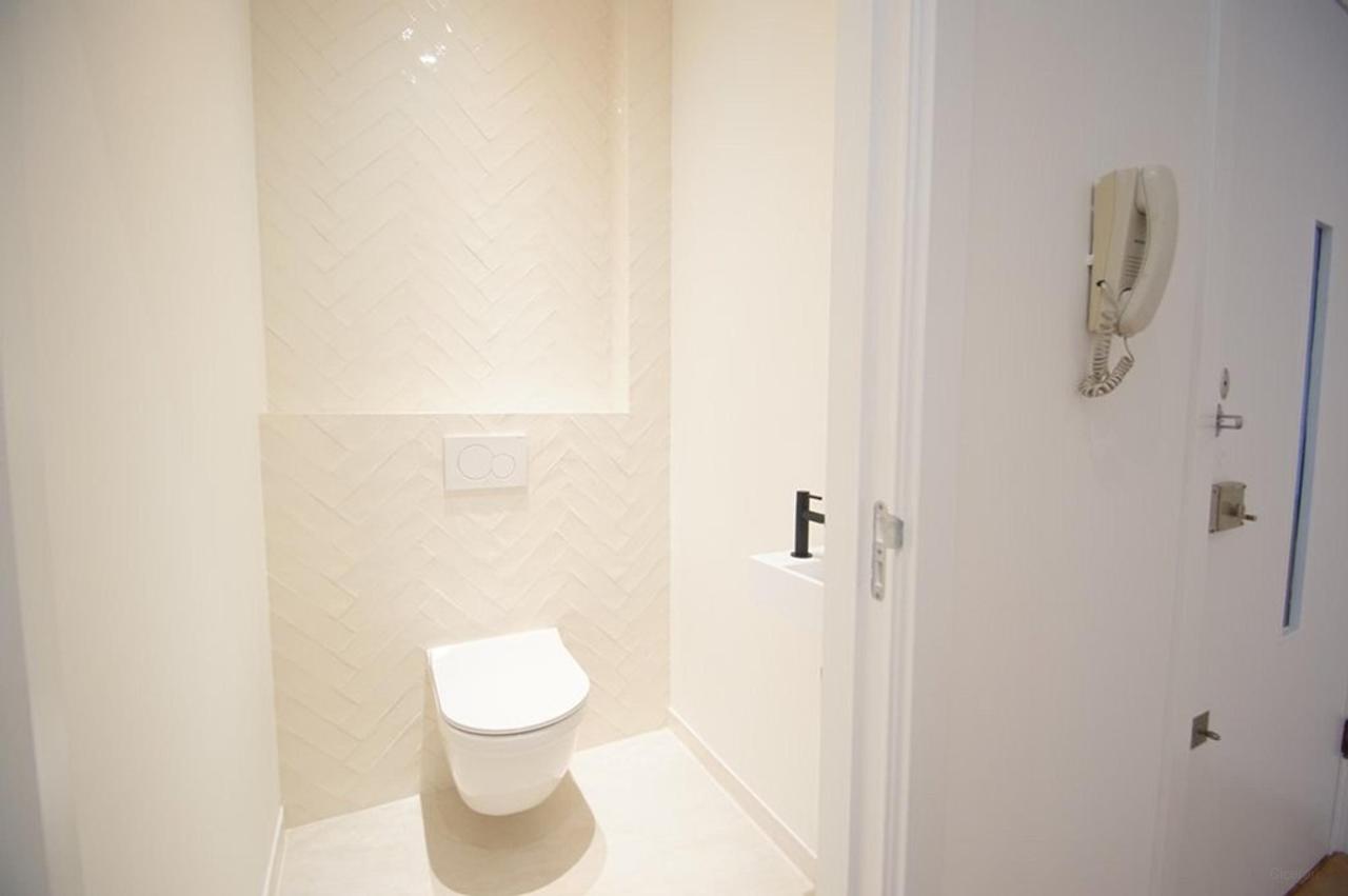 135 m² apartment with 4 bedrooms - Image 25