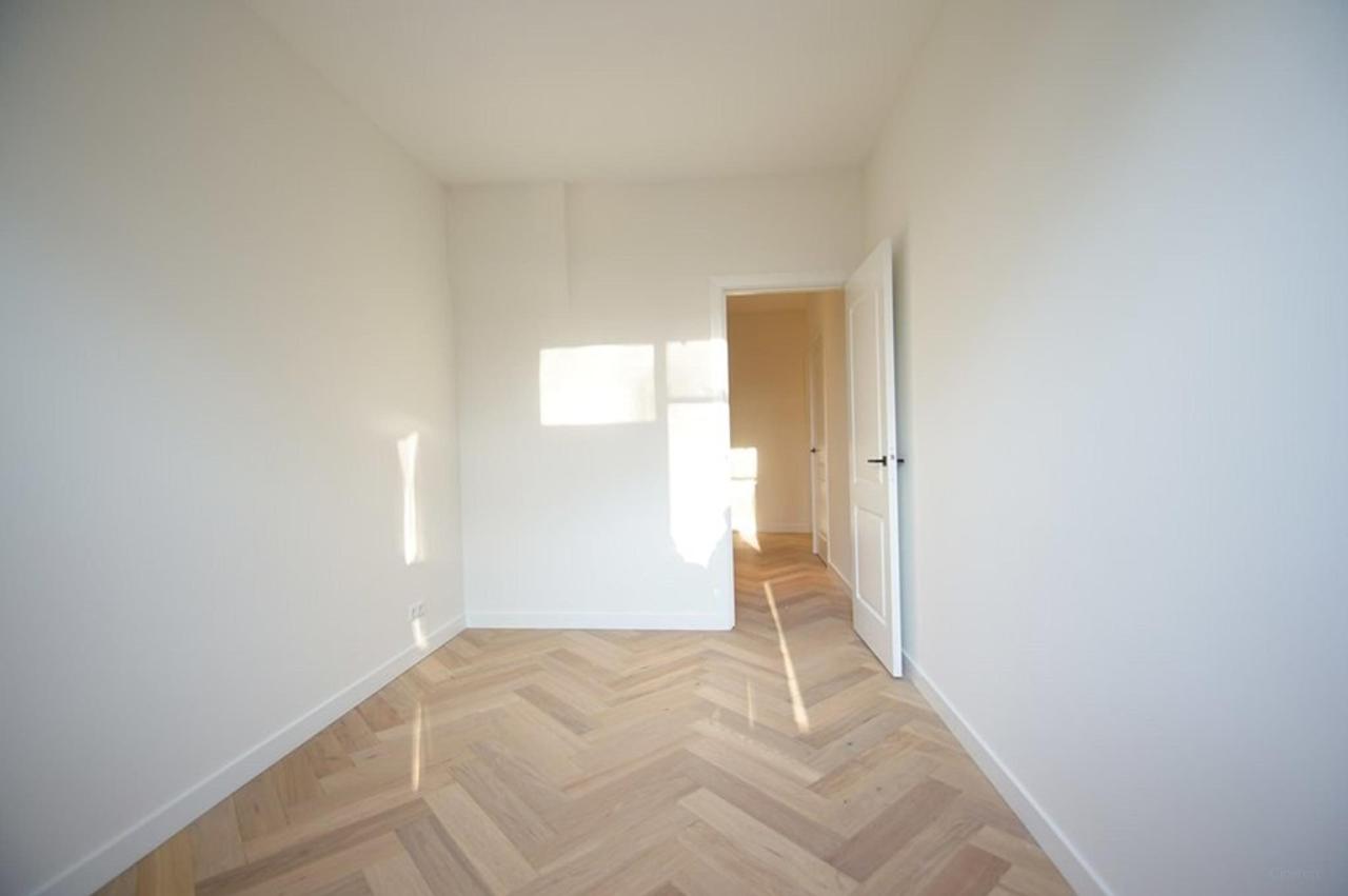 135 m² apartment with 4 bedrooms - Image 27