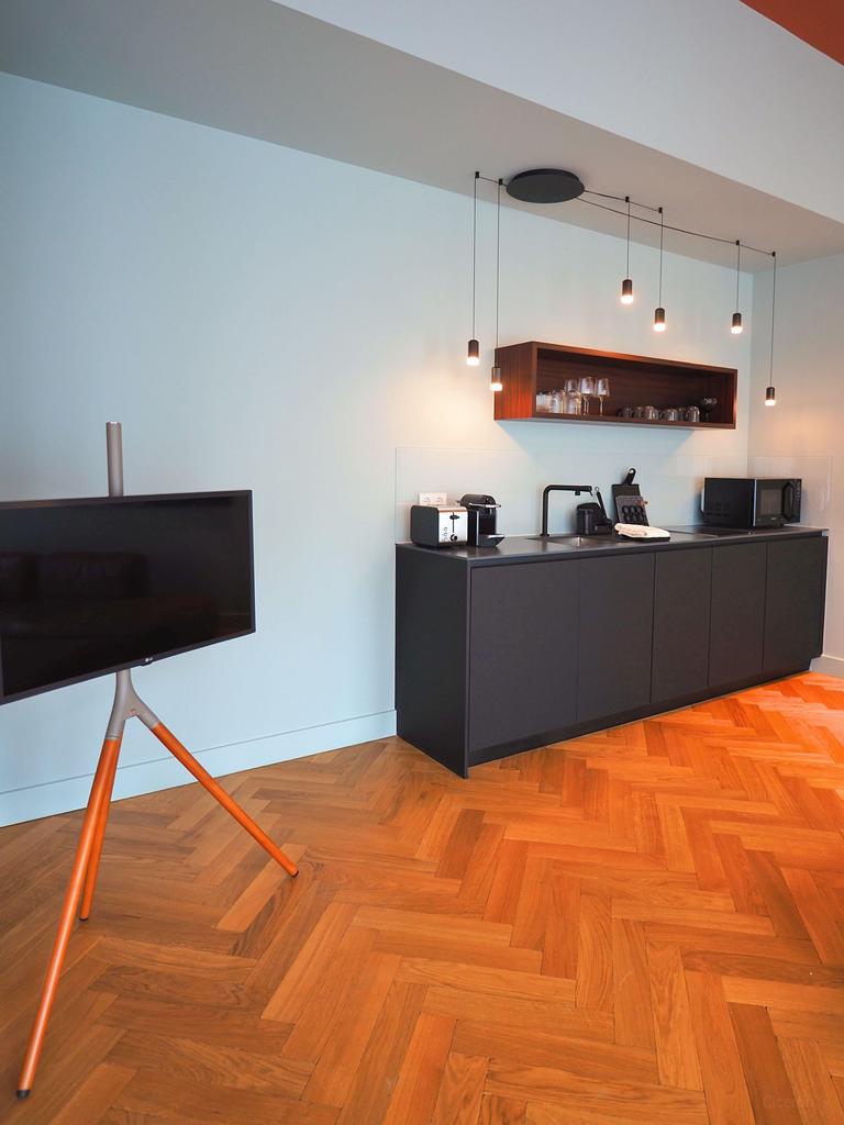 70 m² appartement met 1 slaapkamer in Rotterdam - Afbeelding 3