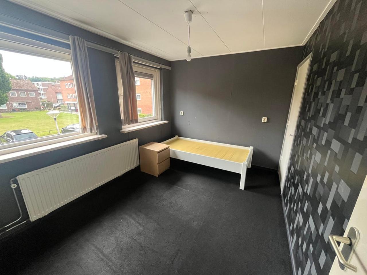 Furnished terraced house with garden in Deppenbroek - Image 9