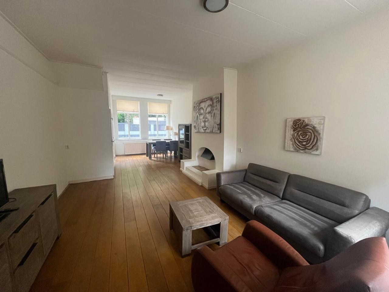 Furnished student house with garden in Enschede - Image 3