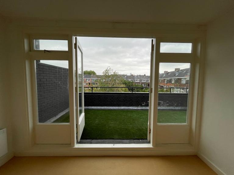 102 m² tweelaags appartement met groot terras - Afbeelding 15