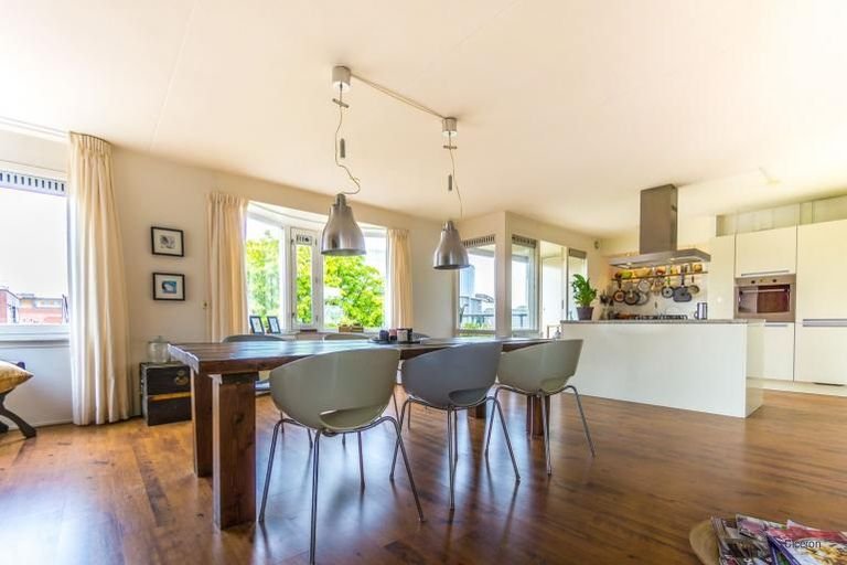 Large corner apartment of 125m² in the center of Purmerend - Image 6