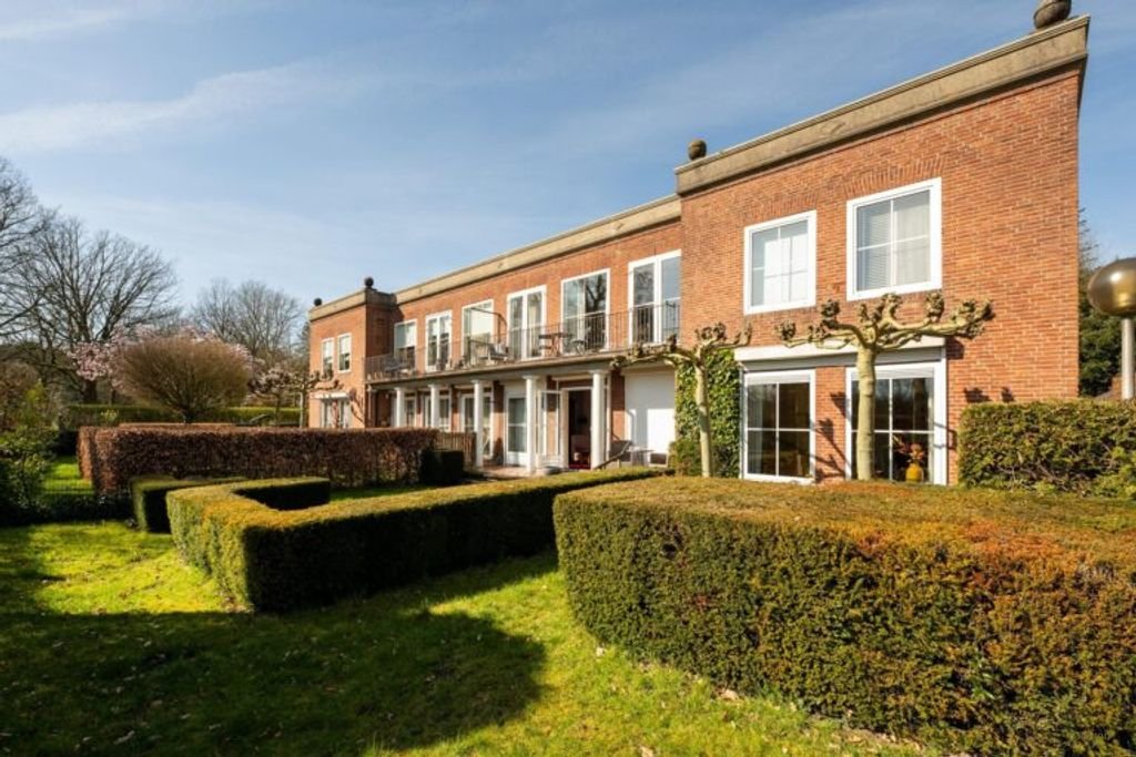 Benedenwoning met tuin aan het Markdal - Afbeelding 1