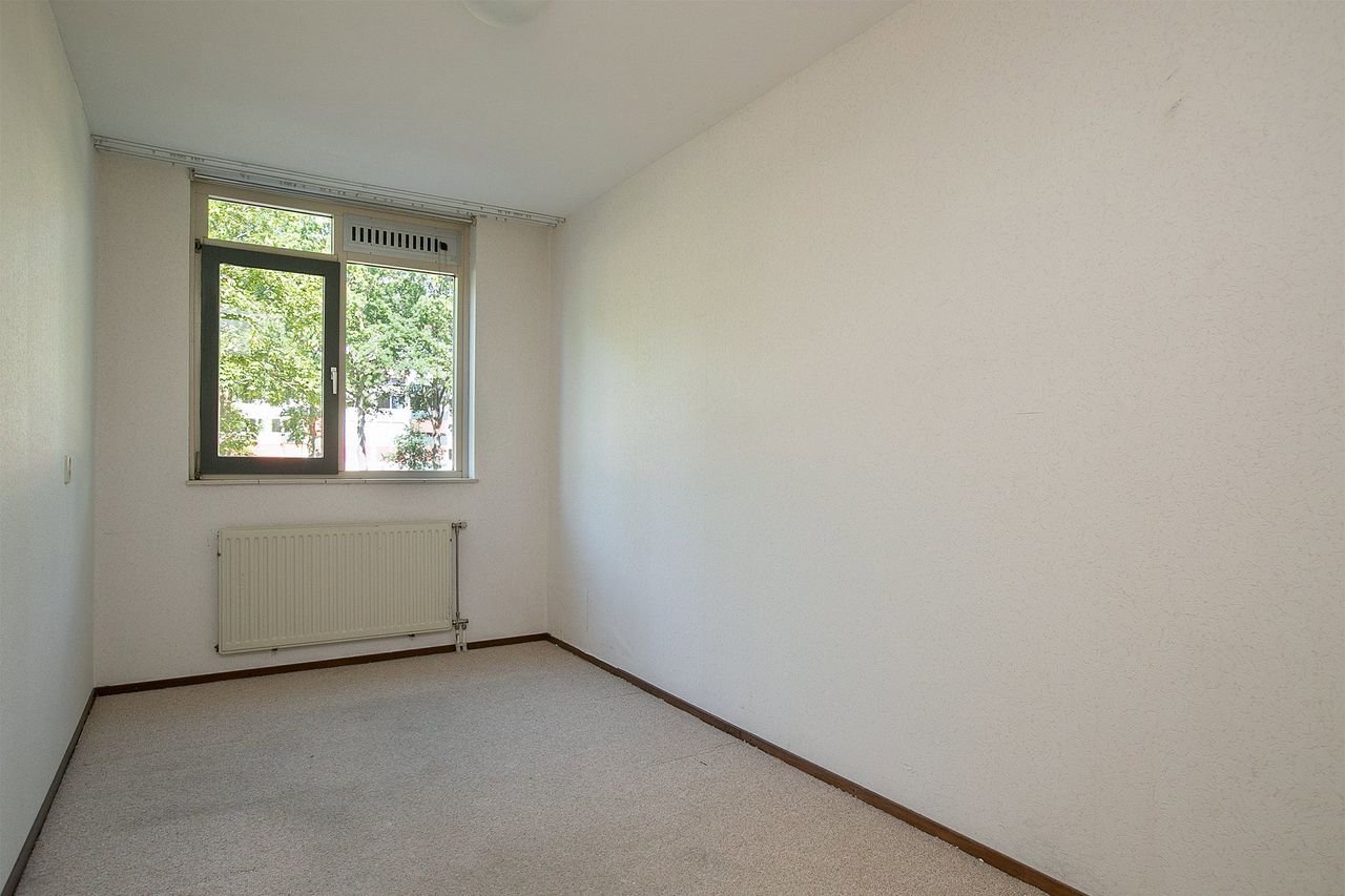 Bright 76m2 apartment with garage - Image 9