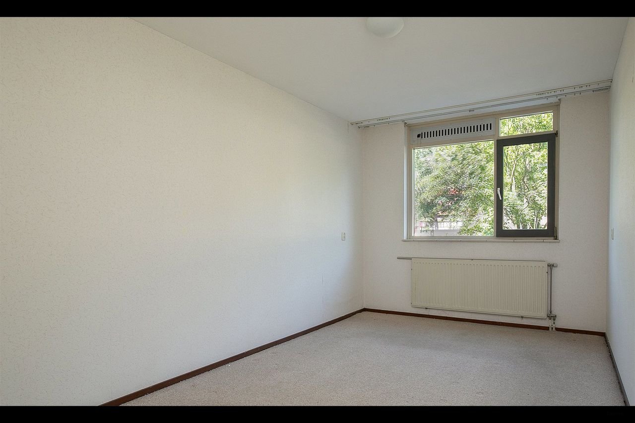 Bright 76m2 apartment with garage - Image 8