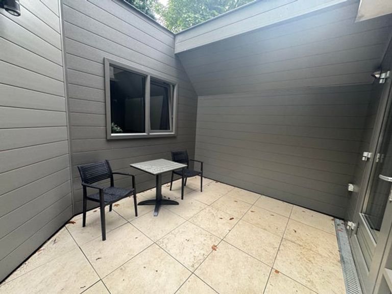 Gemeubileerd appartement met eigen patio - Afbeelding 16