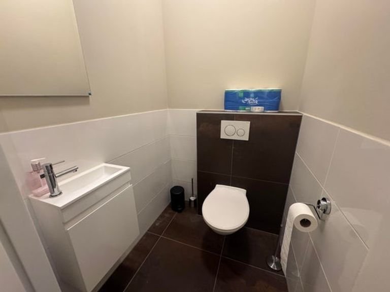 Gemeubileerd appartement met eigen patio - Afbeelding 14