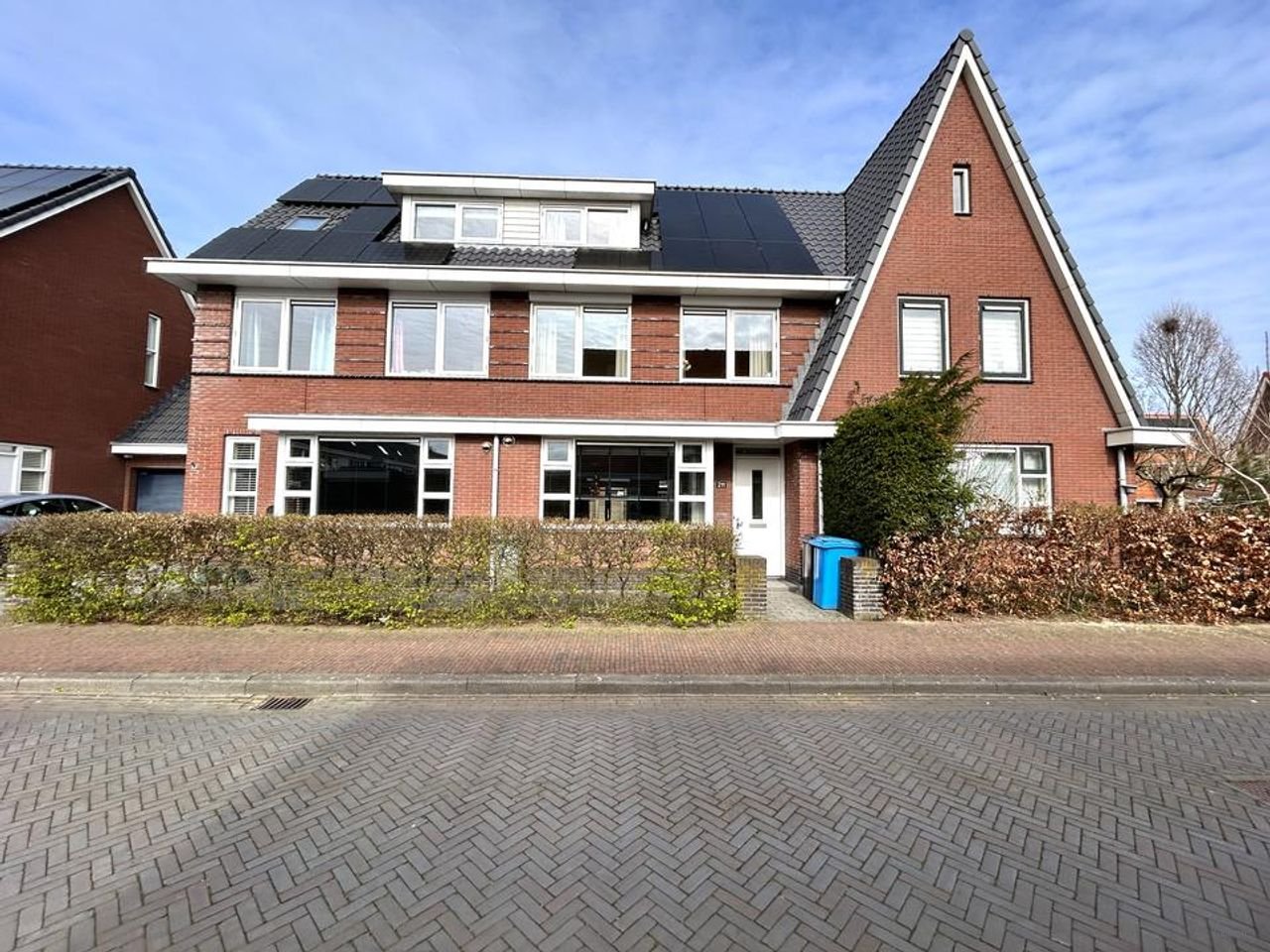 Furnished 142 m² house in Aalsmeer - Image 1
