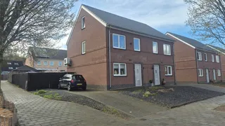 Modern family home (120m²) with garden in Haanrade