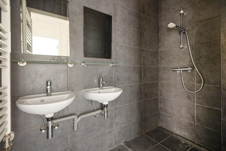 Renovated apartment for 3 sharers in the Rivierenbuurt - Image 11