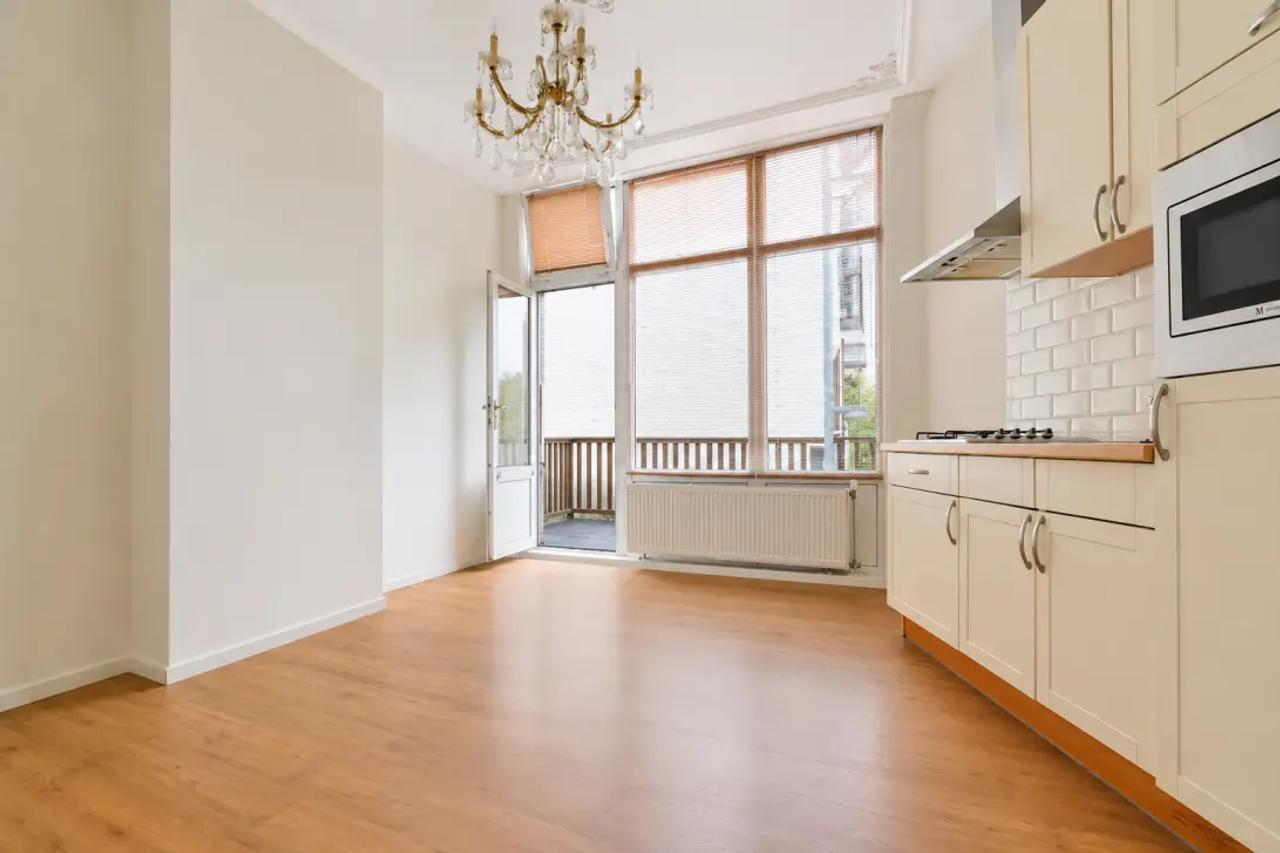 Studio met terras in Regentessekwartier - Afbeelding 1