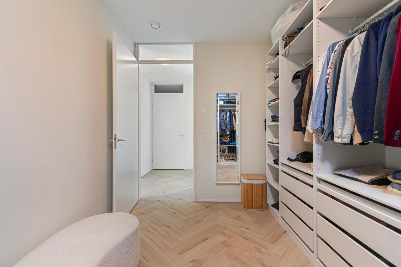 139 m² huis met tuin in Reeshof - Afbeelding 18