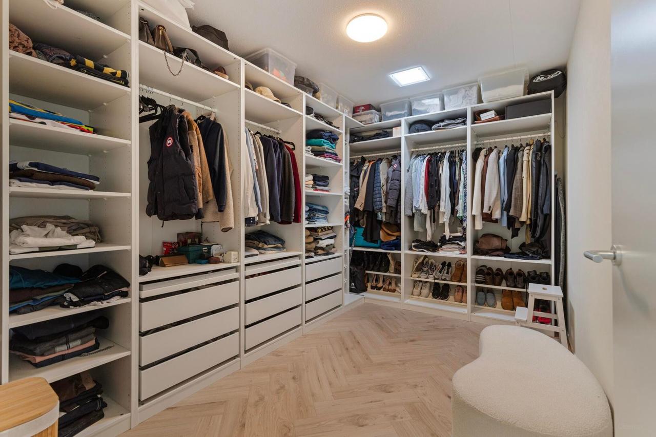 139 m² huis met tuin in Reeshof - Afbeelding 17