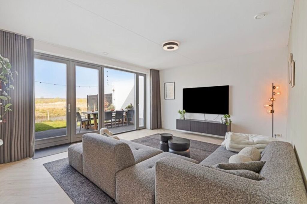 A+++ house with garage in Tilburg - Image 3