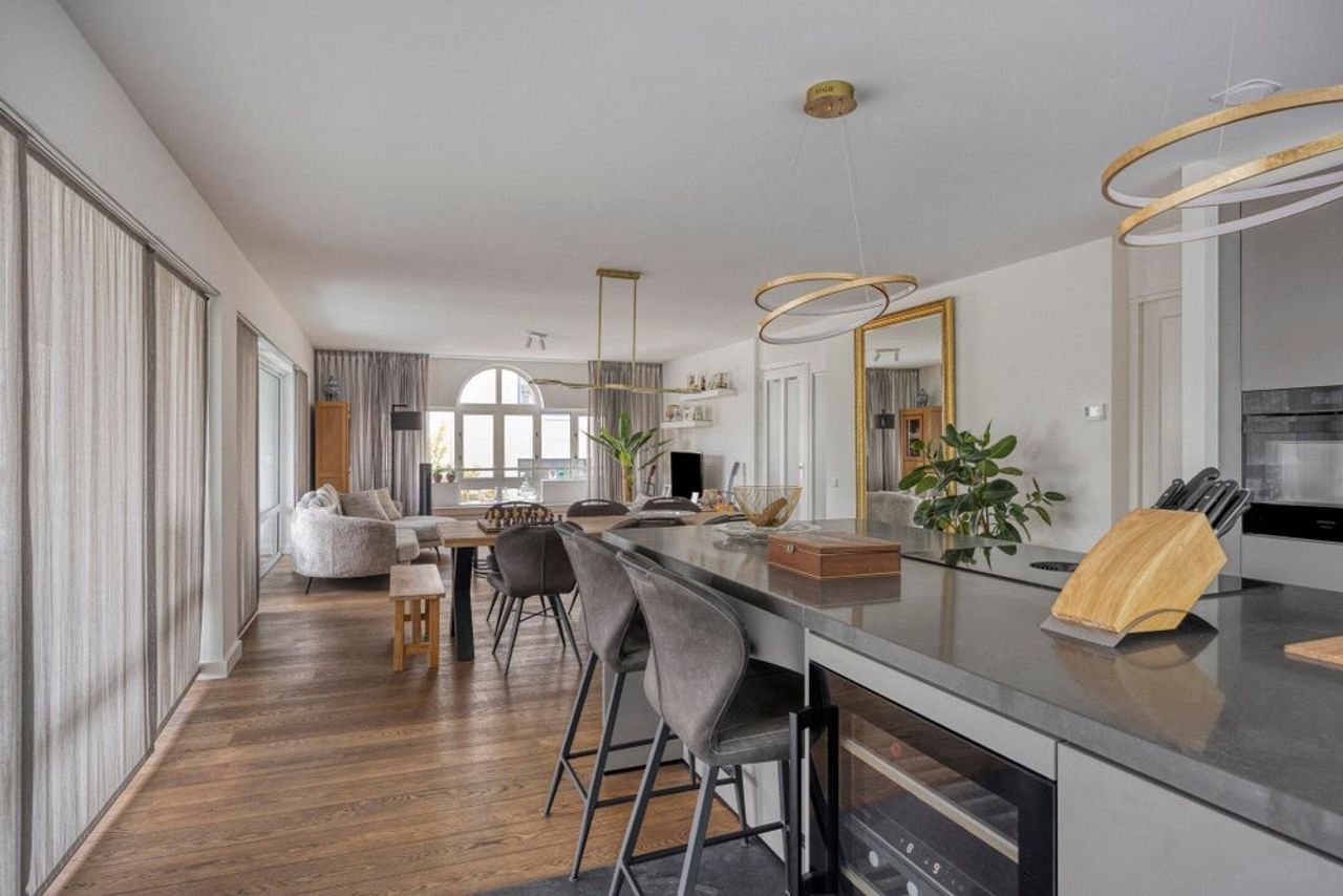 Renovated and furnished apartment (116 m²) in Tilburg - Image 11