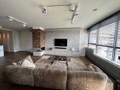 Furnished 90 m² apartment with private parking space - Image 5